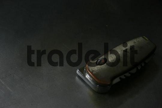 Product picture pocket knife lighter